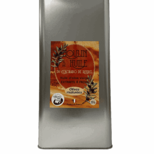 Bidon de 5 litres d'huile d'olive vierge extra du Moulin du Colorado à Rustrel, sur fond neutre.