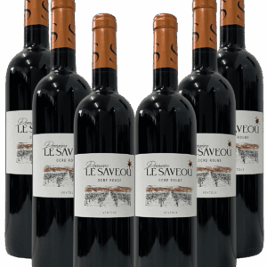 Pack de six bouteilles de vin rouge Le Saveou ocre rouge sur fond blanc